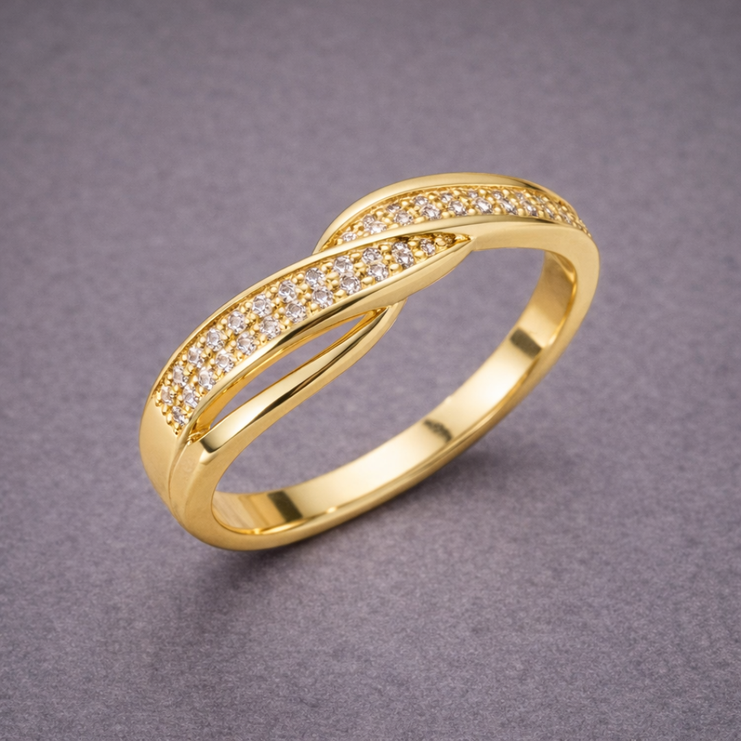 Elegant Gold Twist Ring