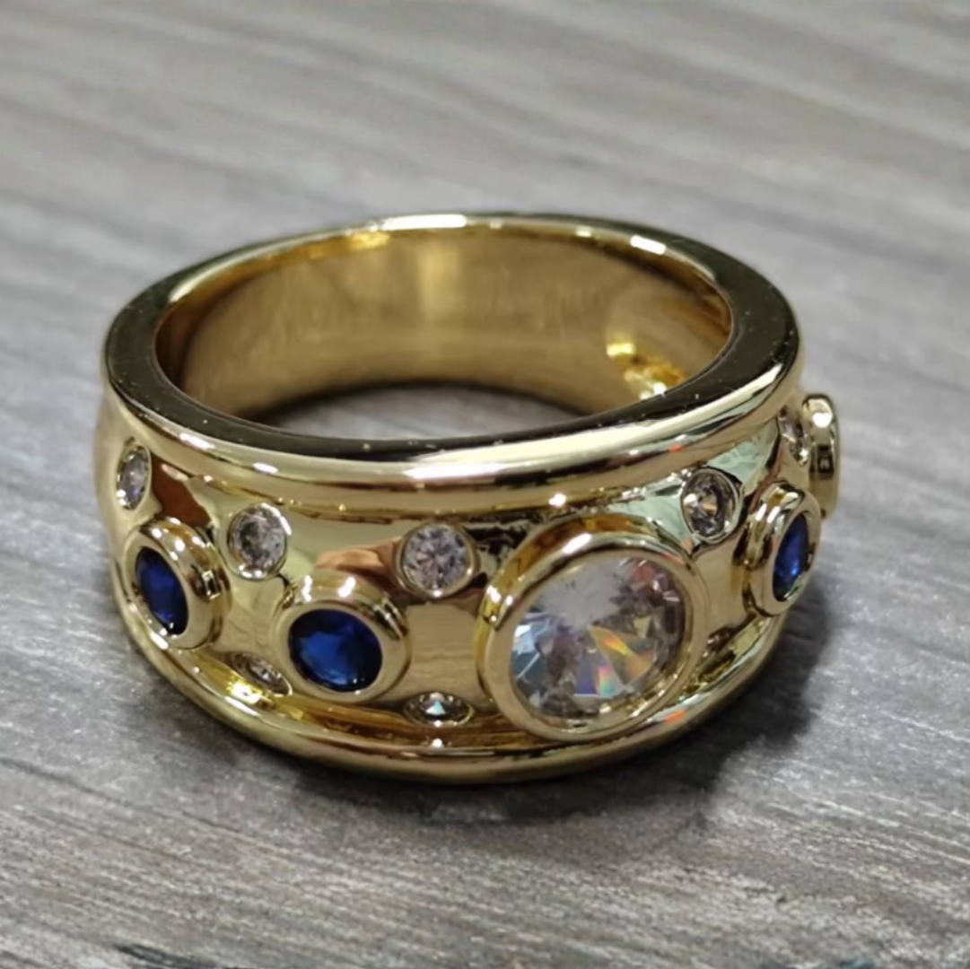 Vintage Gold Oval Stone Ring