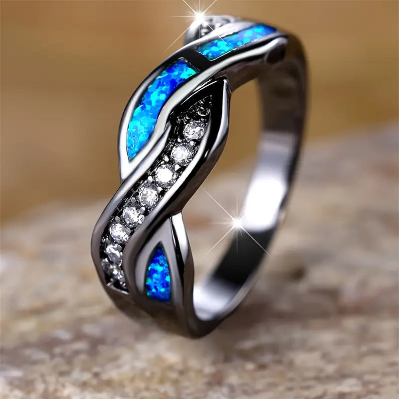 Thessia Lunebray Ring