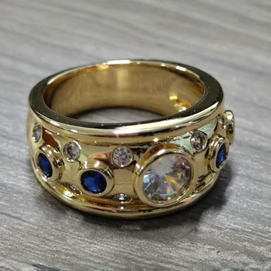 Gold Oval Stone Ring