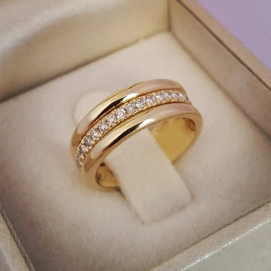 Vintage Gold Zirconia Inlaid Ring