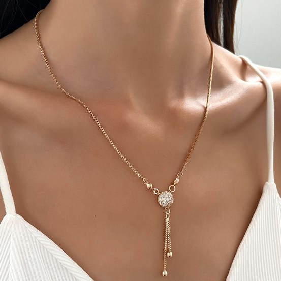 Gold Vintage Pendant Necklace
