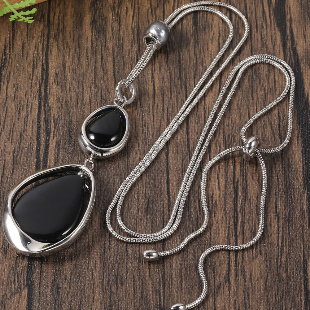 Vintage Elegant Black Stone Pendant Necklace